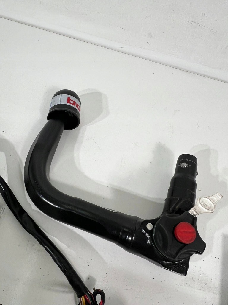 фото №10, Hak съемный audi a4 s4 b8 8k 2010 комплект