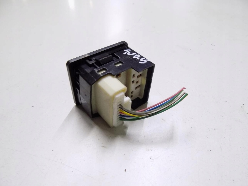 фото №8, Toyota auris i перемикач регулювання дзеркал 183574