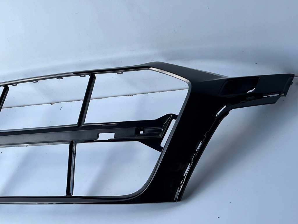 фото №2, Решётка радиатора решётка радиатора рамка audi rs3 8y0 8y0807725