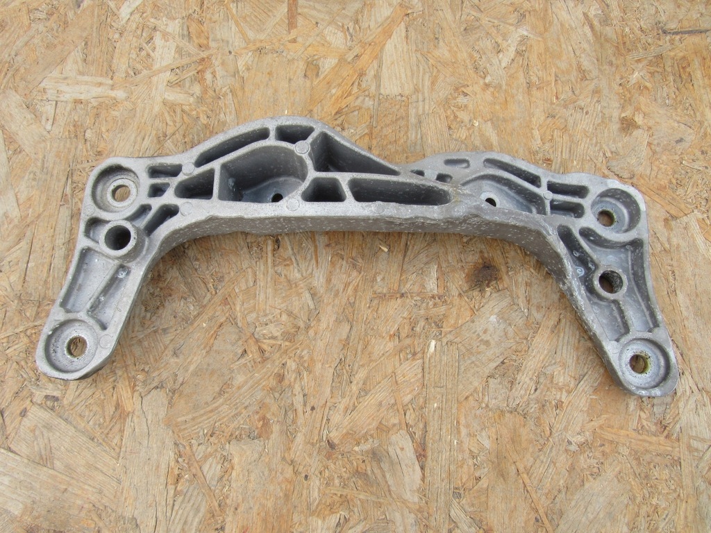 фото №1, Bmw z4 e89 кронштейн кронштейн двигатель левая правая