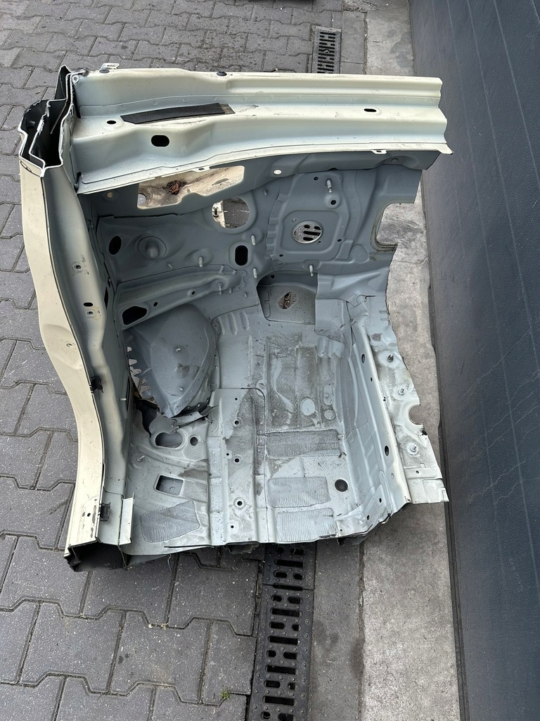 фото №11, Четверть левый перед, левая передняя, лонжерон mercedes w247 m c623