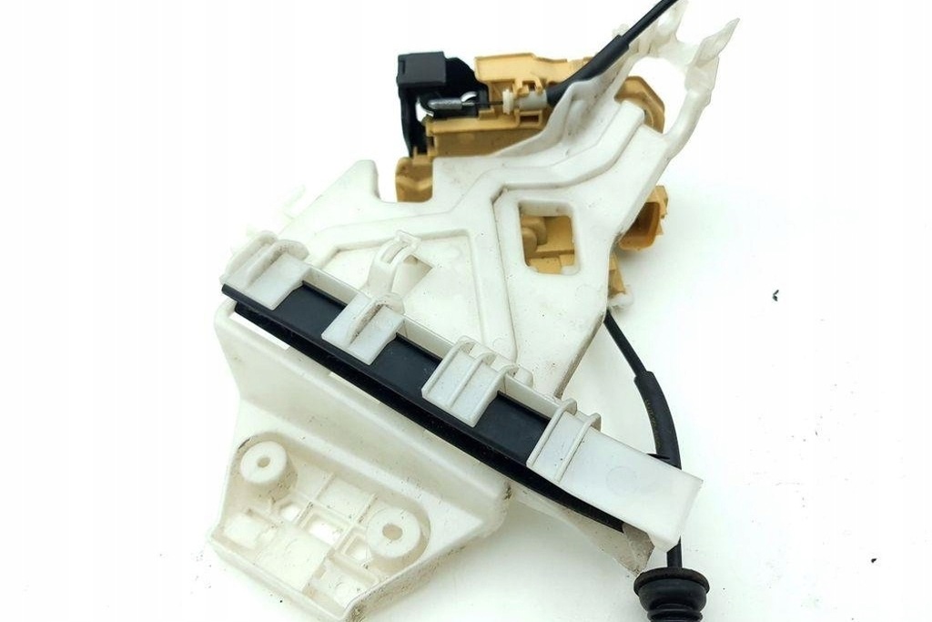 фото №7, Замок задних правых дверь alfa romeo giulia 952_ 50536549 2.0l бензиновый