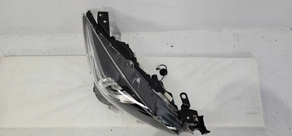 фото №3, Лампа правий перед передня mazda 3 bm 13-16