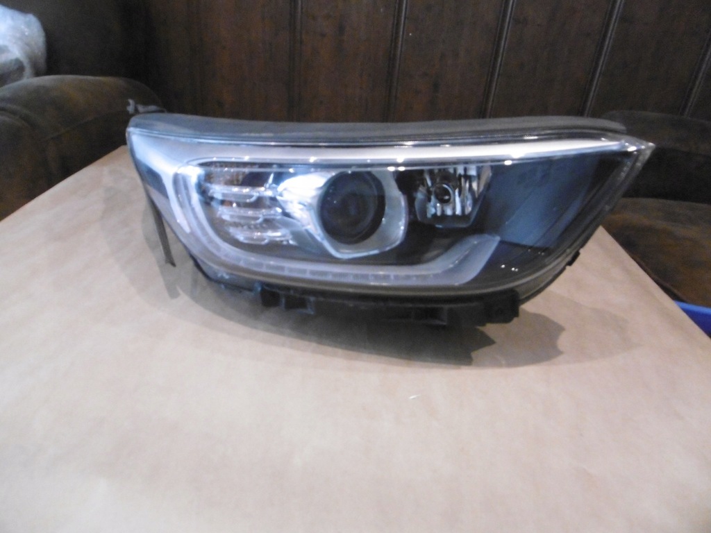 фото №1, 92102h8500 kia stonic фара передний правый