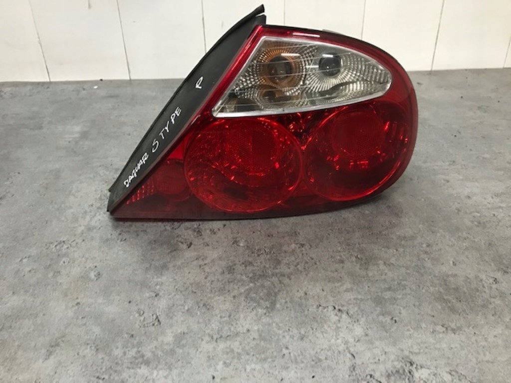 фото №1, Лампа задня права jaguar s-type 2000r