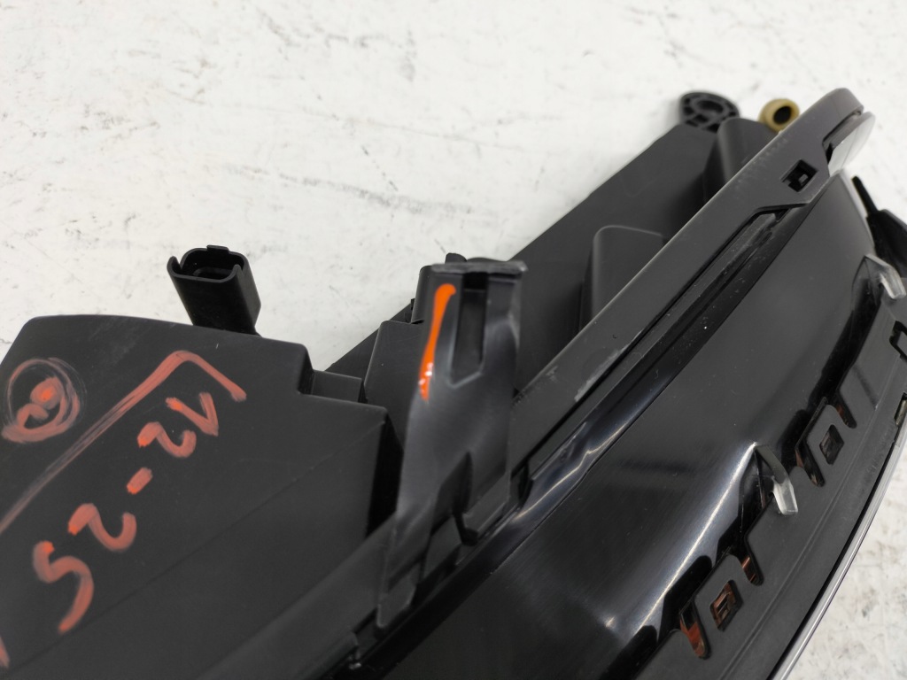 Фонарь  дневные led drl левая правое citroen c3 3 в Украине