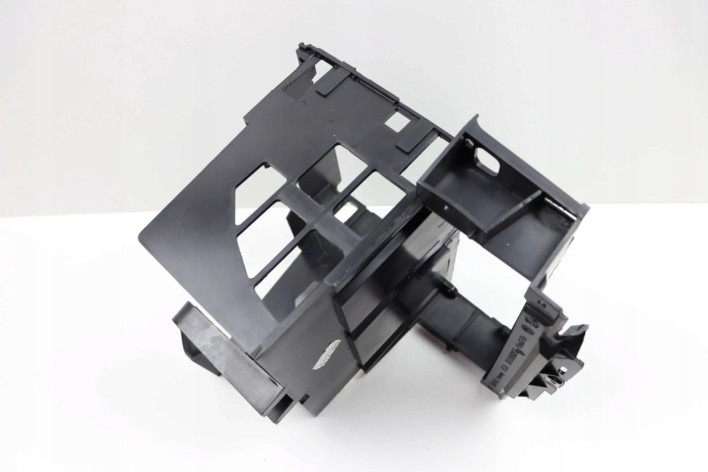 фото №5, Skoda superb i рамка каркас корзина радио 3u0858757