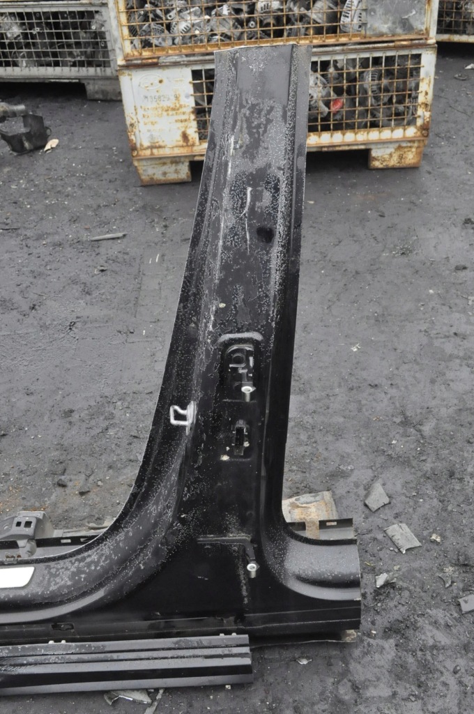 фото №4, Mercedes a w177 блок двигателя порог левый