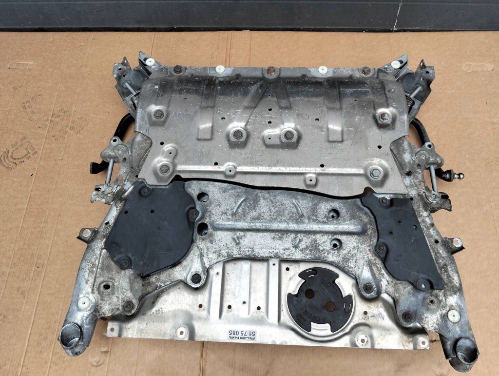 Купити Балка підвіска підрамник передні bmw m3 g20 g21 6883293 6878580