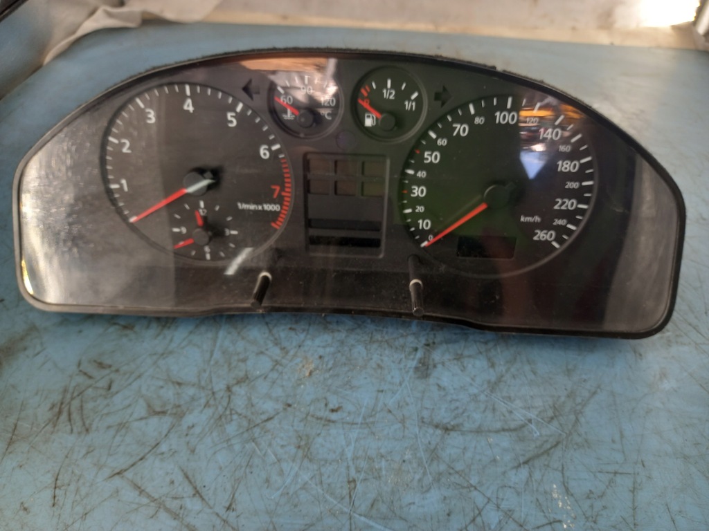 фото №1, Лічильник audi a4 b5 98r