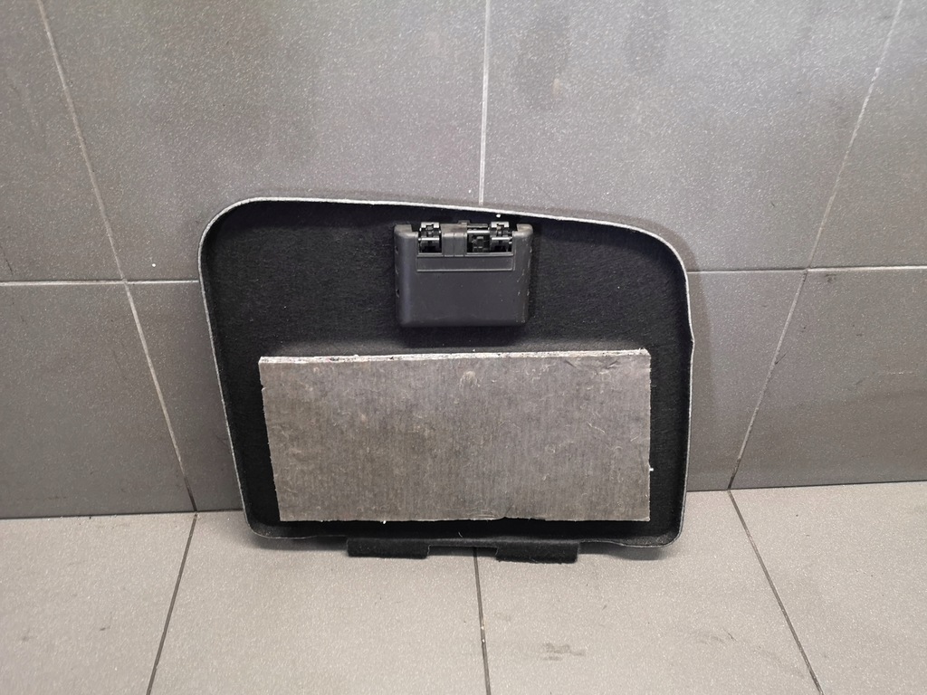 фото №6, Крышка обшивка багажника audi a6 c6 sedan левая