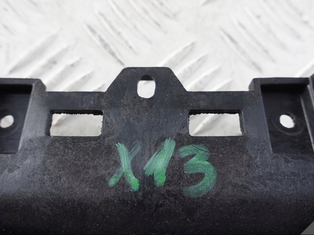 фото №7, Cayenne 7p5 lift 14- кронштейн тунель середній задня