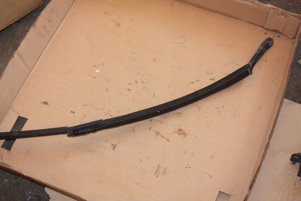 фото №1, Важіль двірники alfa romeo gt