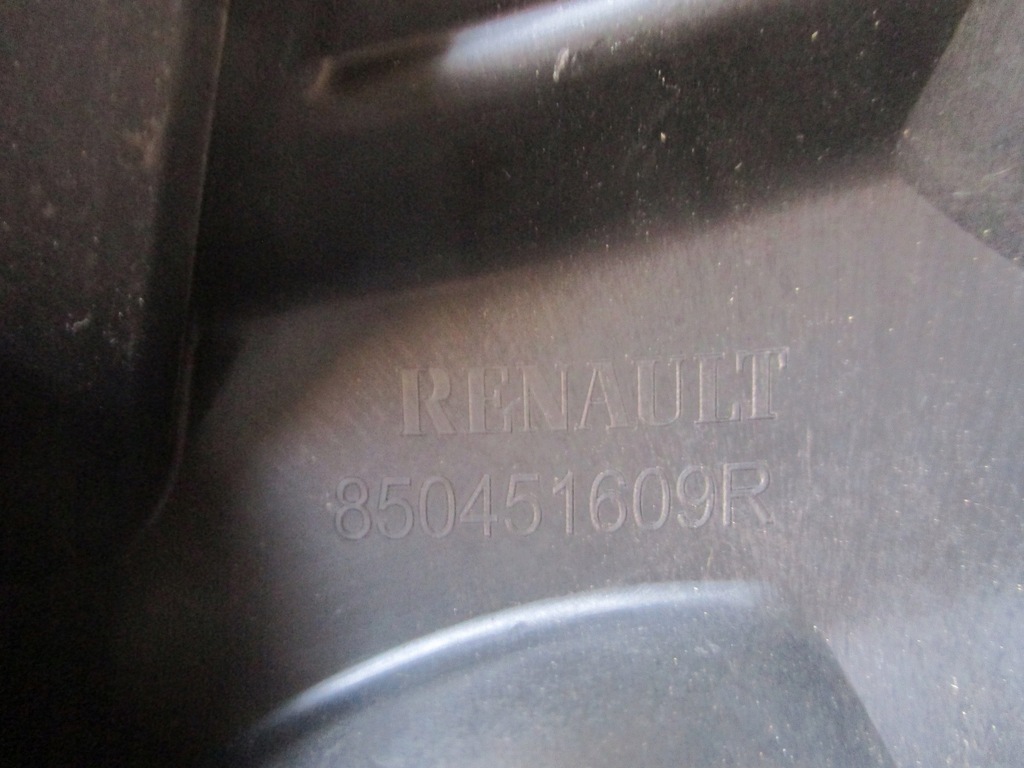 фото №3, Напрямна бампера правий задня renault clio iv hb 850451