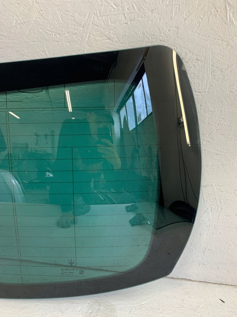 фото №4, Скло кришки maseratti levante