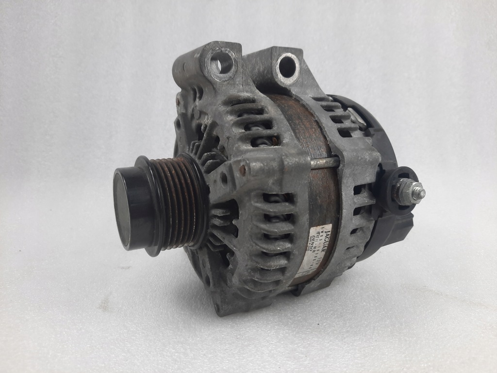 Купити Jaguar f pace x761 генератор fw93-10300-bb