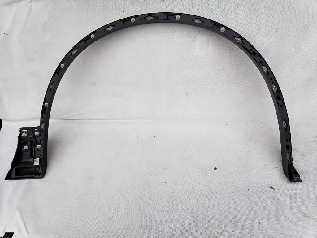 фото №4, Молдинг крила лівий перед vw touareg 7p 7p6853717a r-line