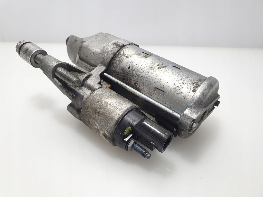 A4 b8 a5 8t a6 c7 a7 2.0tdi ultra cnh стартер оригінал bosch super стан Доставка