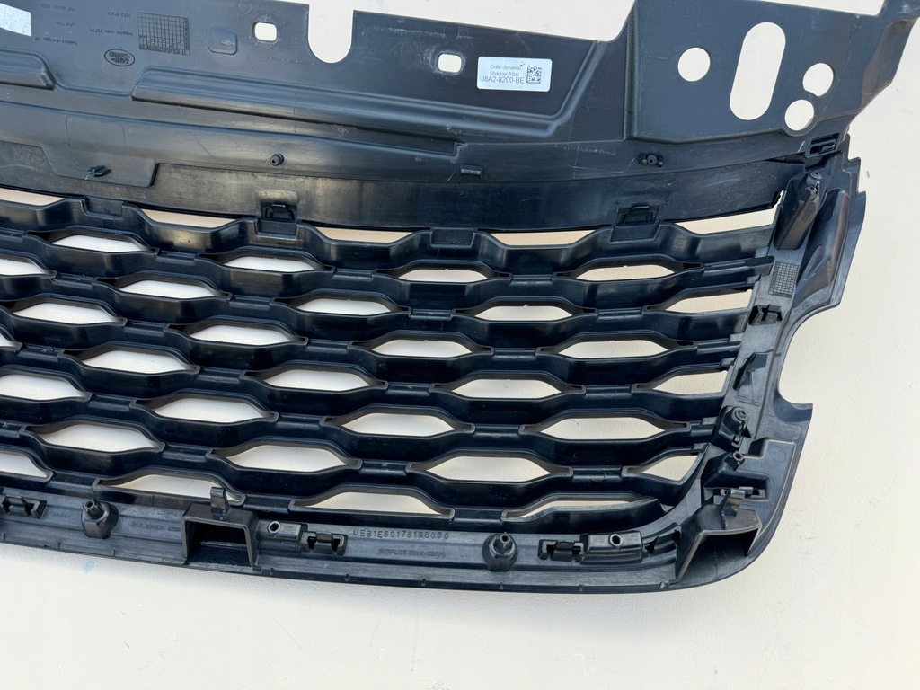 фото №15, Land rover velar l560 17r- решётка радиатора решётка радиатора радиатора перед j8a2-8200-be