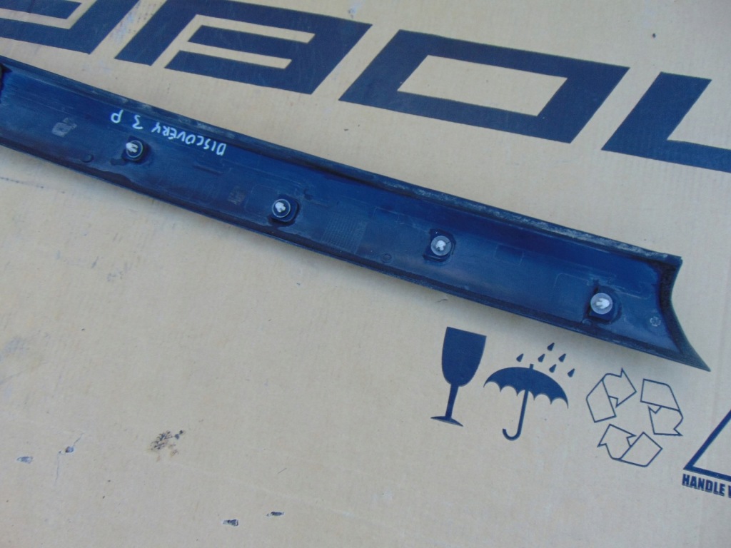 фото №11, Молдинг скло лобове сторона права discovery iii 3