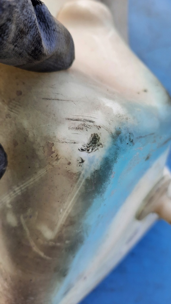 фото №6, Бачок омивача mercedes w220 2208690020