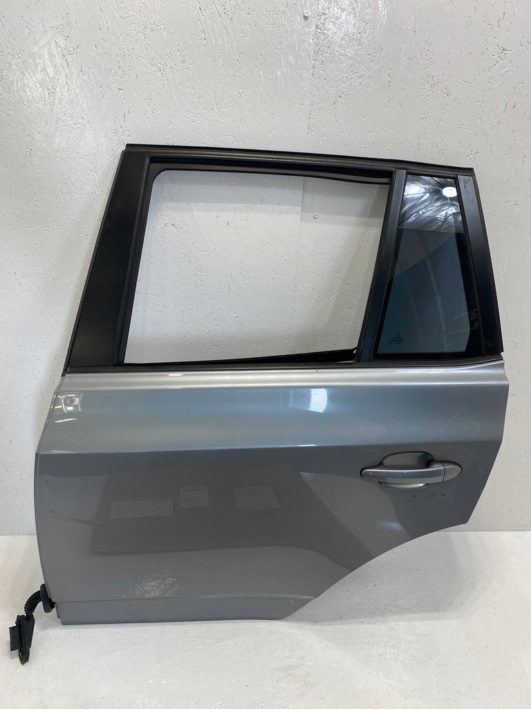 фото №1, Bmw x3 e83 задние левая дверь оригинал