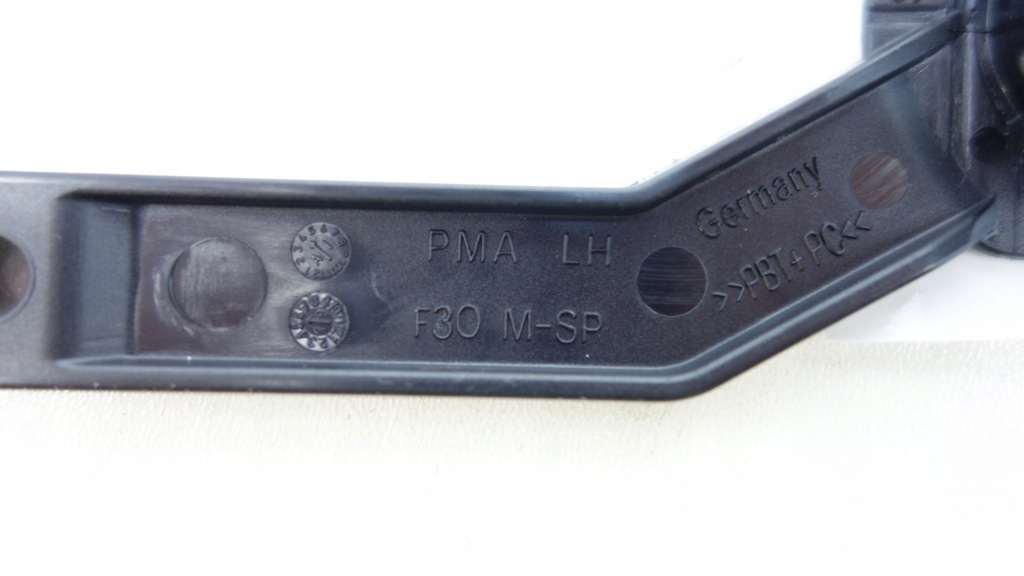 Тримачі кронштейн датчиків pdc задній ліва праве bmw 3 f30 m-pakiet 8069815 в Україні