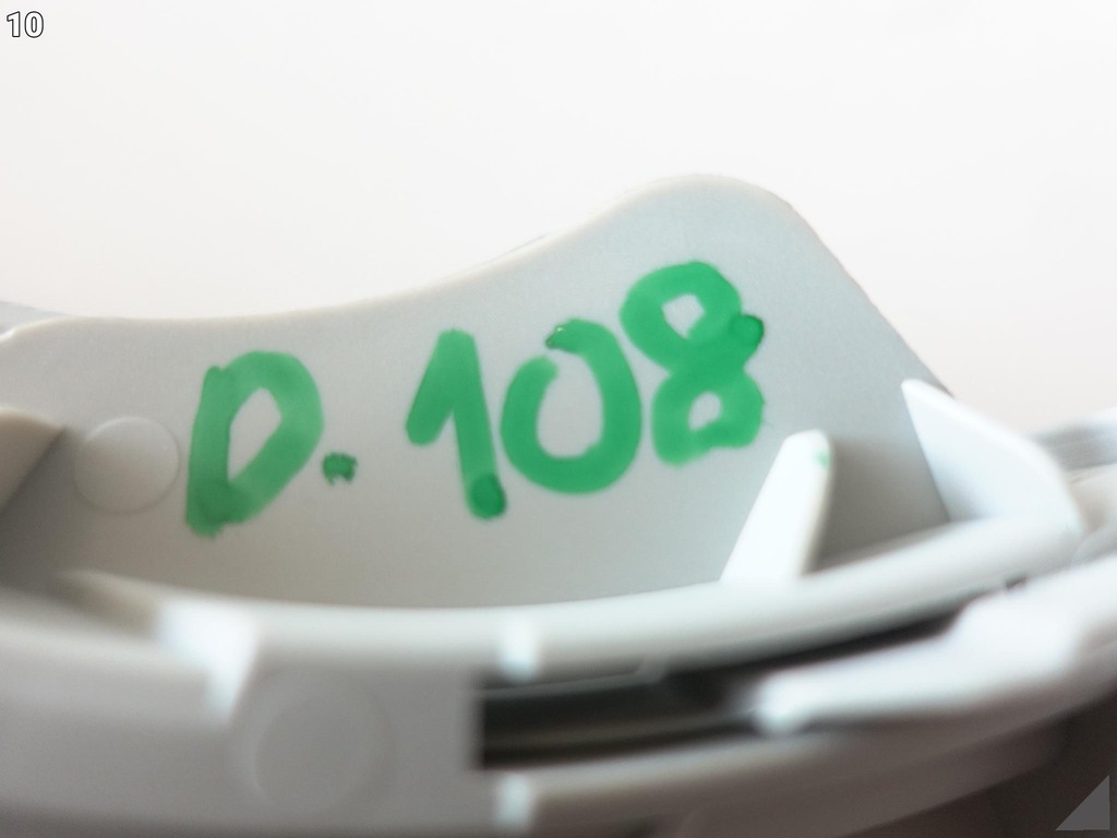 фото №11, Audi a8 s8 4h0 4h4 d4 lift 09-17 напрямна шторка права задня седан long