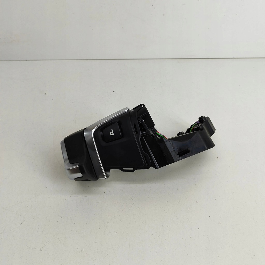 фото №6, Bmw i3 2018 домкрат переключения передач / верхний