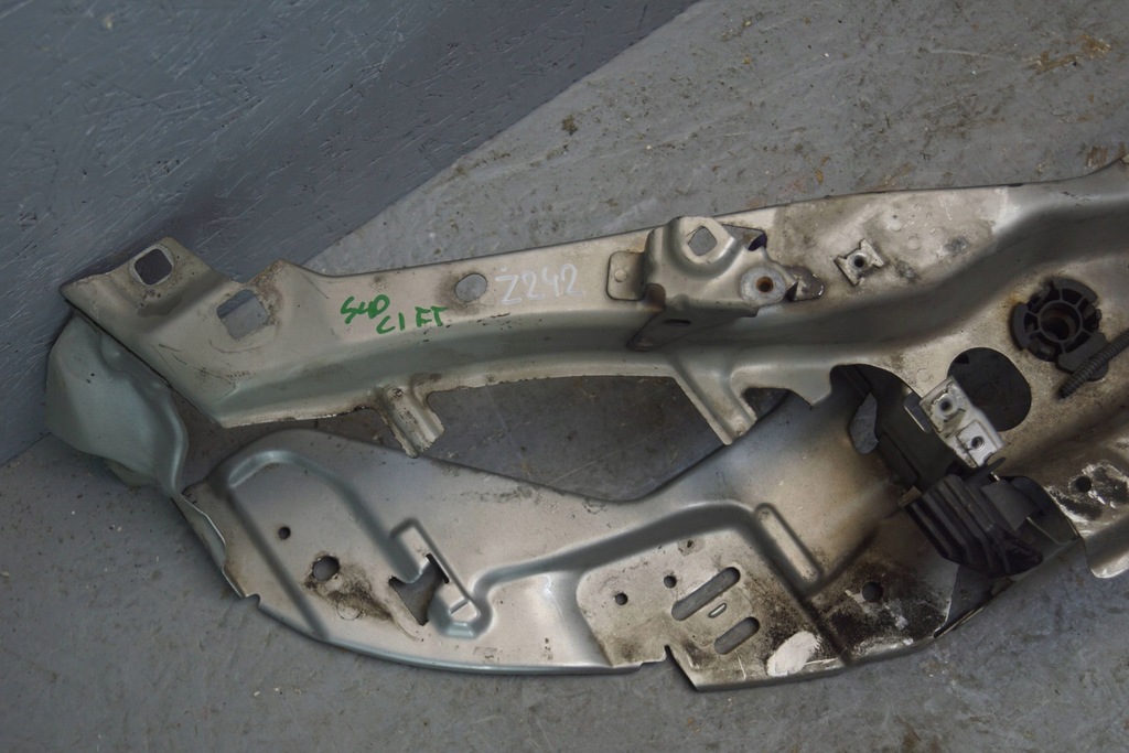 фото №10, Pas передній верхній підсилювач volvo s40 ii lift ż242