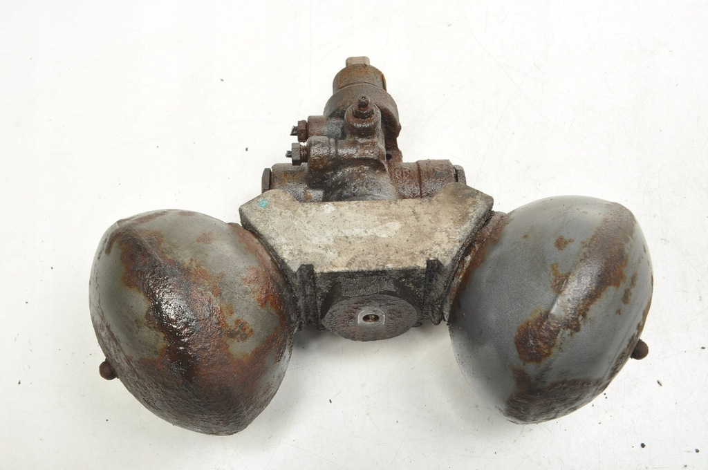 фото №1, Citroen c5 iii 2.0 hdi распределитель подвеска задняя