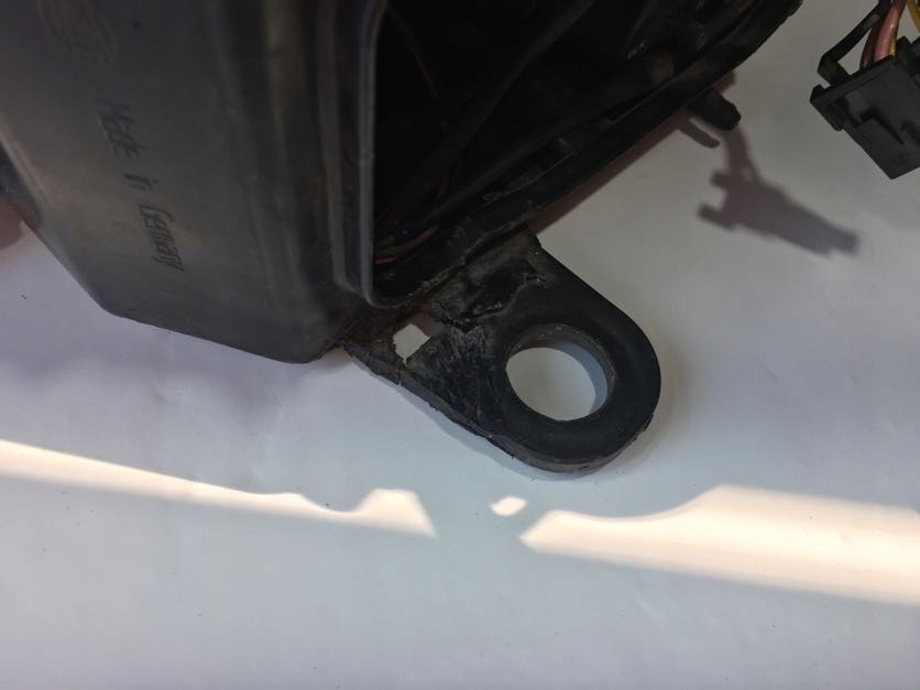 фото №9, Audi a8 права лампа bi-xenon перед