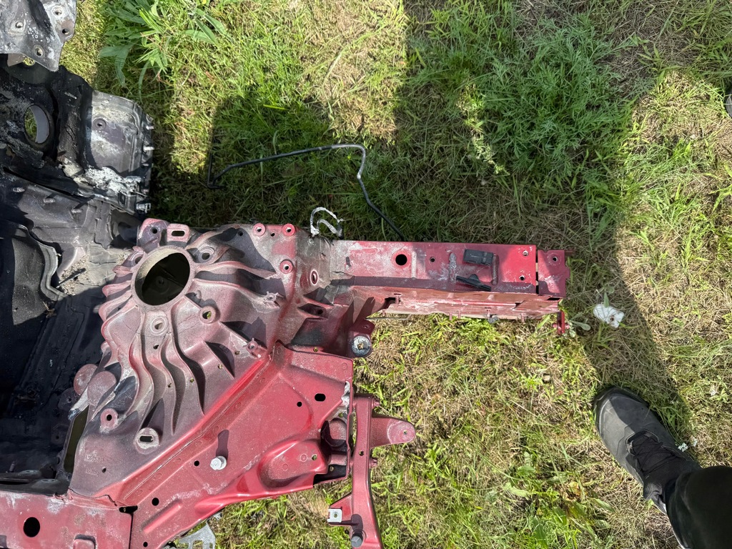 фото №6, Четверть правая передняя mercedes eqe v295