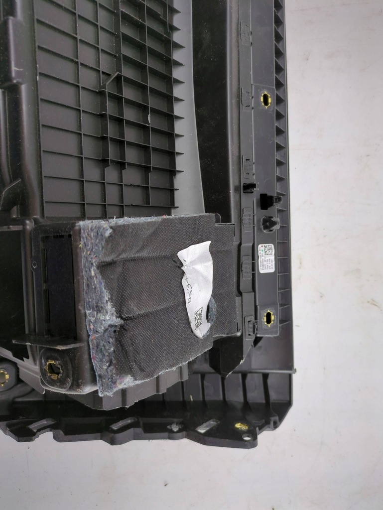 фото №8, Audi a3 8y 2021 бардачок панели приборной панели