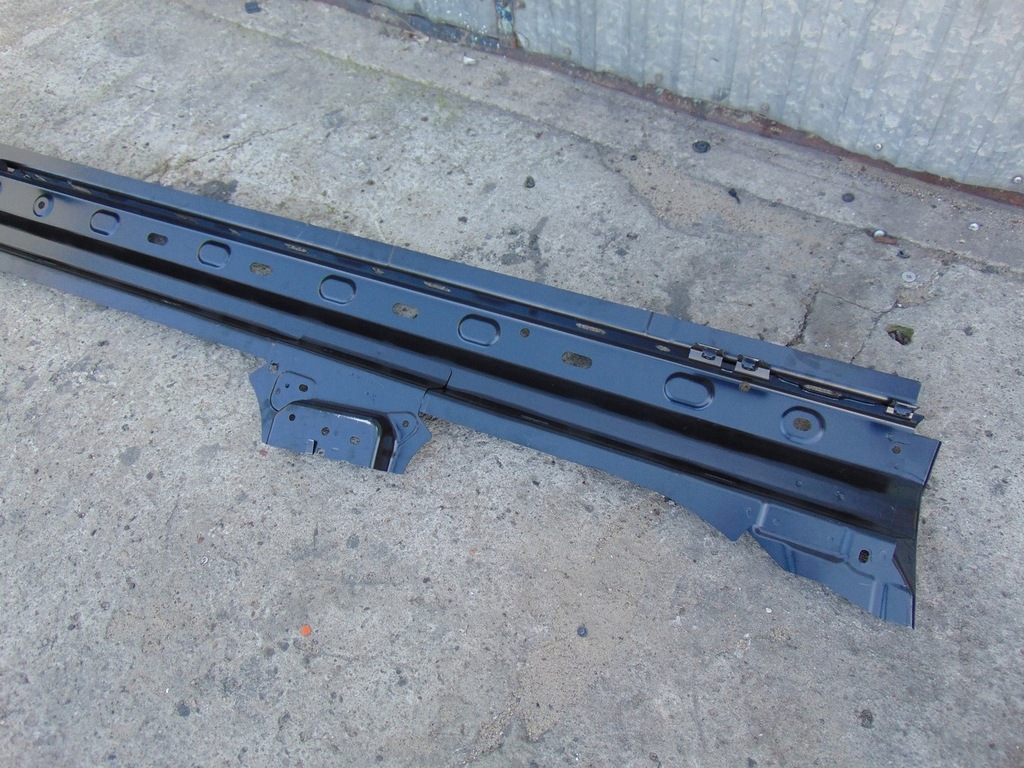 фото №11, Обшивка поріг поріг підсилювач vw id3 10a809377