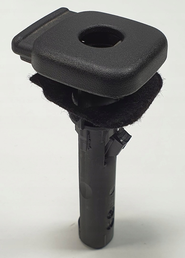 фото №1, Кронштейн подголовник перед mercedes w169 a1699100117