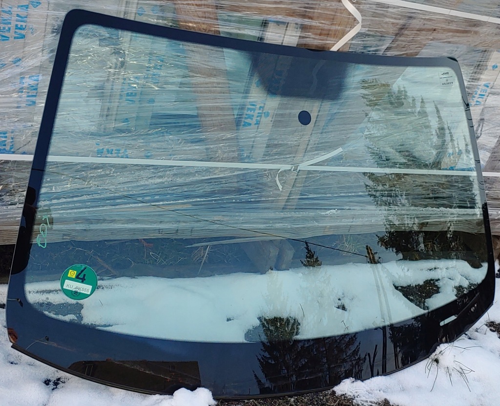 фото №1, Стекло передняя vw eos 05- dot08