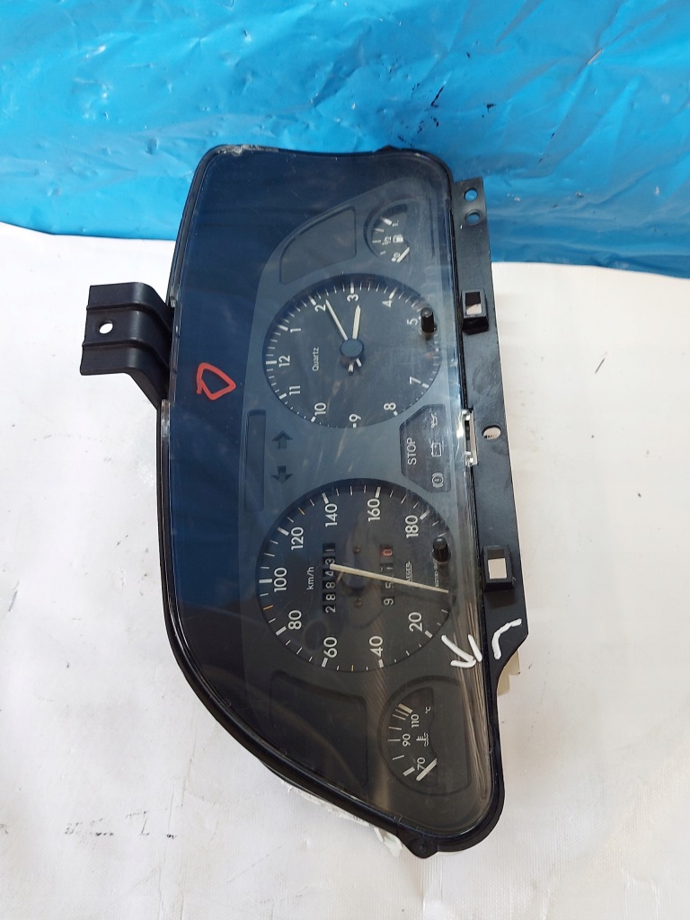 фото №8, Счетчик приборная панель peugeot expert 1.9 d 147400880