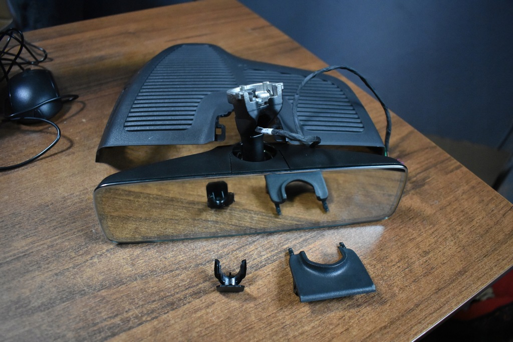 фото №1, Idealne зеркало заднего вида kpl. mercedes w206 1