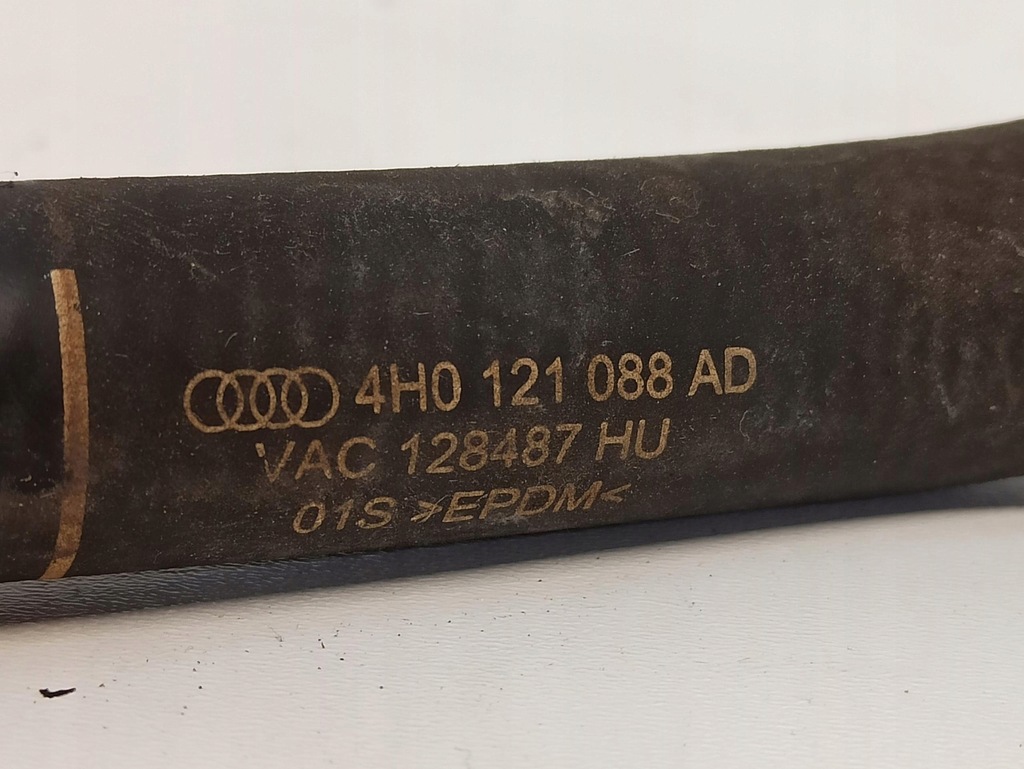 фото №2, Audi a8 d4 труба шланг wody 4h0121088ad