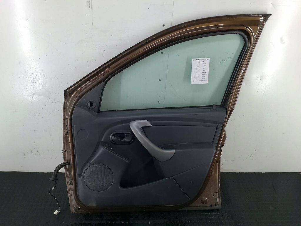 фото №10, Дверь перед правый dacia duster tecna