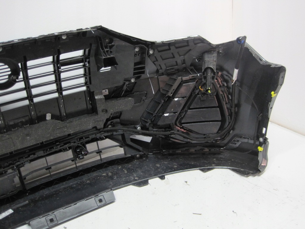 фото №11, Бампер audi q3 83a s-line 4 pdc 24r ксенон перед передний