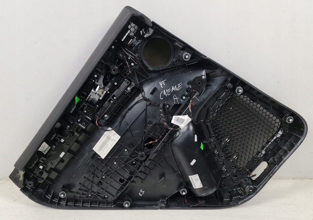 фото №8, Обивка обшивка правый задняя porsche cayenne ii 7p5