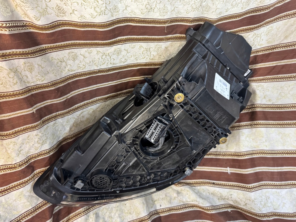 фото №4, Porsche panamera full led правий