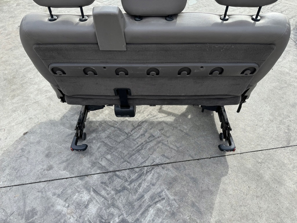 фото №4, Заднє сидіння задня iii ряд chrysler grand voyager iv