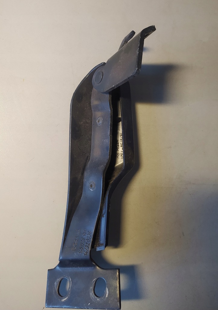 фото №2, Scania r петля решётка maki правый 1451528