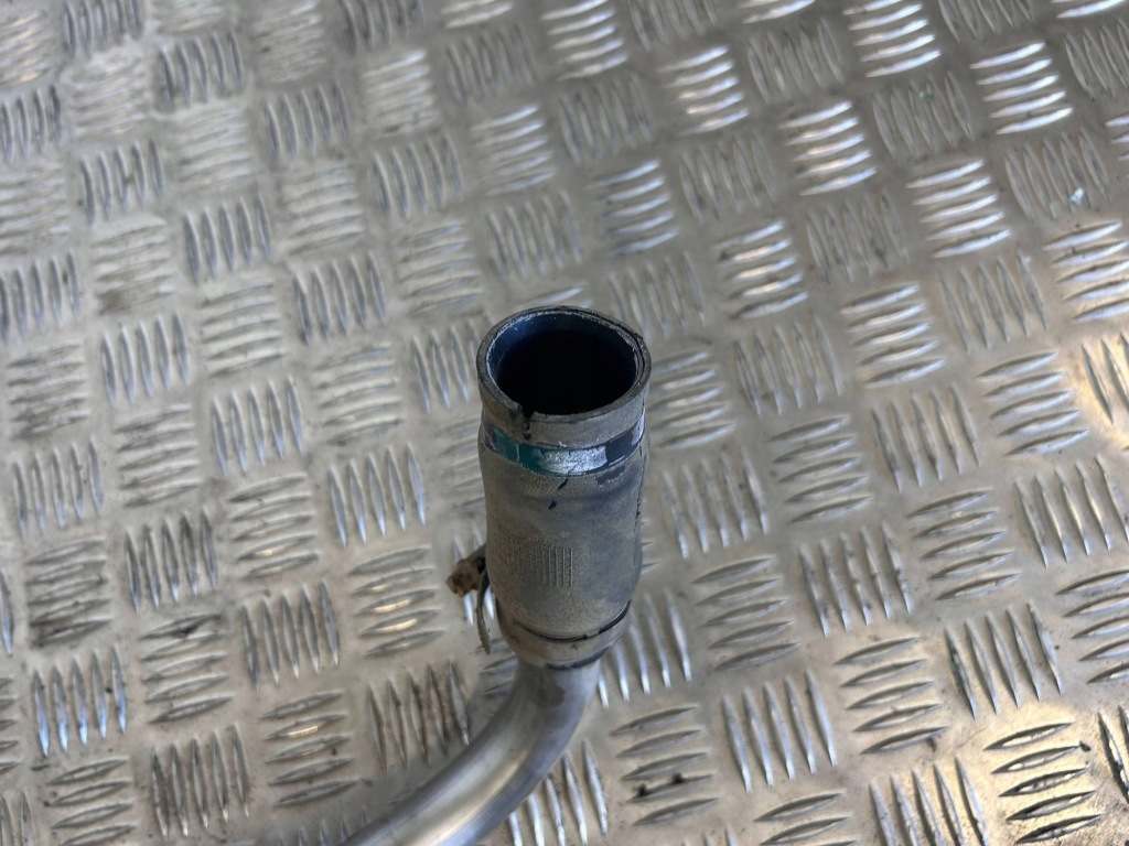 фото №6, Заливная горловина топлива volvo xc60 32242538