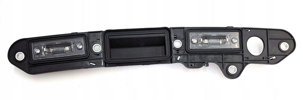 фото №1, Кнопка накладка багажник vw golf plus jetta touran