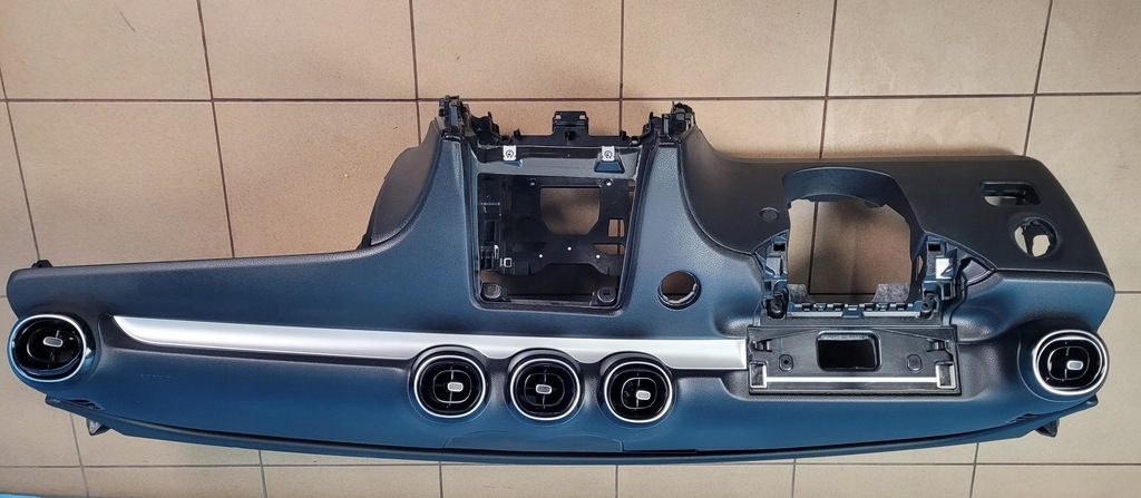 фото №6, Mercedes w206 приборная панель приборная консоль приборная панель a2066803300