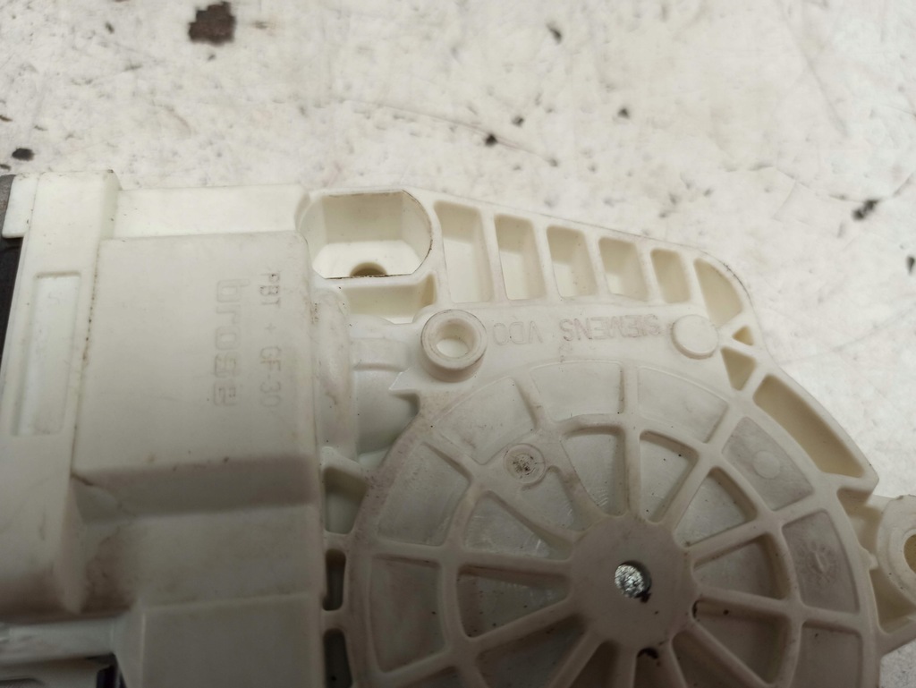 фото №6, Audi q7 4l моторчик скло лівий перед 4l0959801b